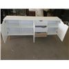 Image 3 : White Dresser