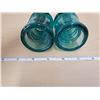 Image 3 : 2 antique blue insulators