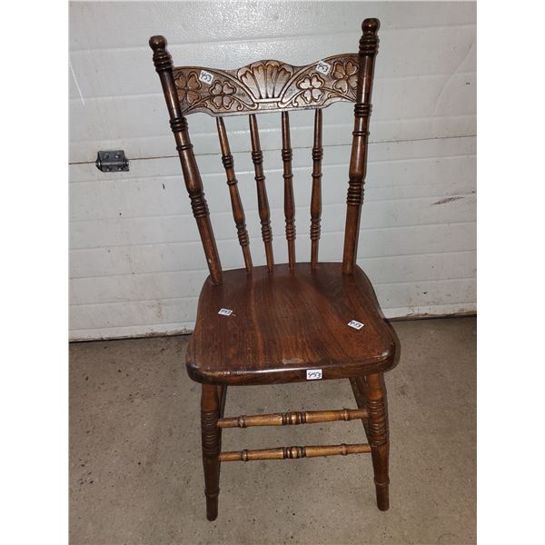 1922 Manitoba shamrock press back chair -refinished