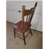 Image 2 : 1922 Manitoba shamrock press back chair -refinished