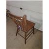 Image 3 : 1924 Ontario floral back press back chair -refinished
