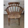 Image 1 : 1932 Ontario ashwood captain's chair w/ steel support rods
