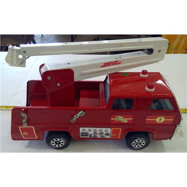 Vintage Metal Tonka Fire Truck 17"L