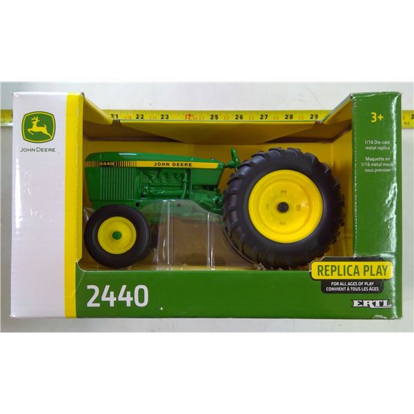 1/16 Scale ERTL John Deere 2440 Tractor