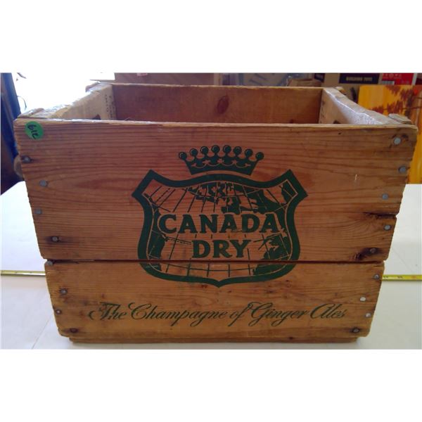 Vintage Canada Dry Wood Pop Case 17x12x12"