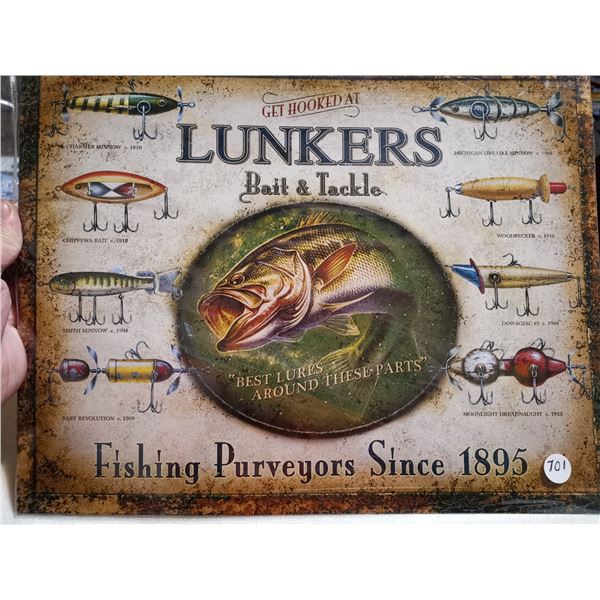 Lunkers bait & tackle sign