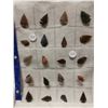 Image 1 : Lot of 20 arrowheads