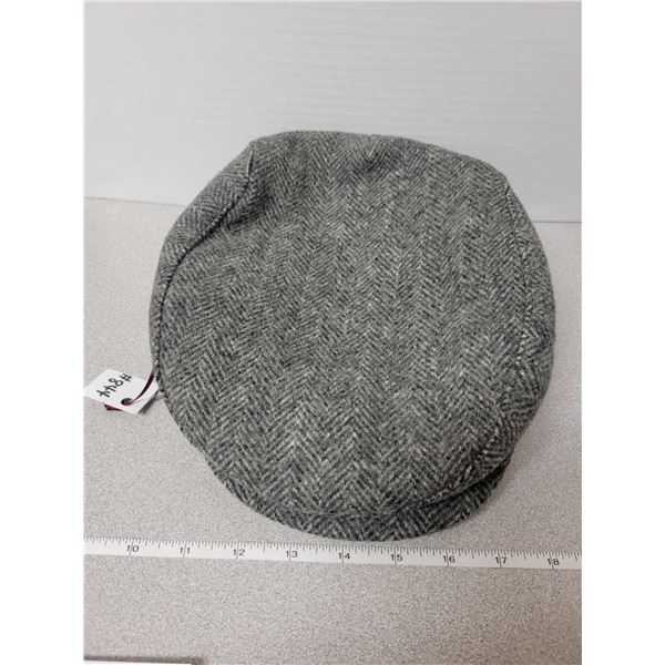 Wool cap made by the Buffalo Hat Co Ltd. Winnipeg, very good condition