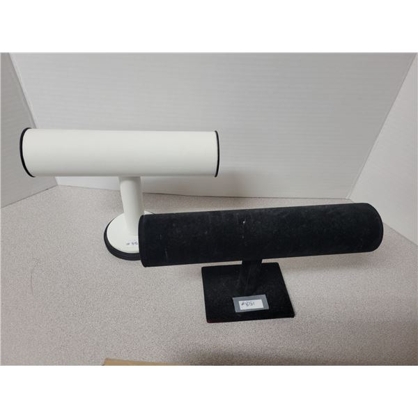 Bracelet displays (2)