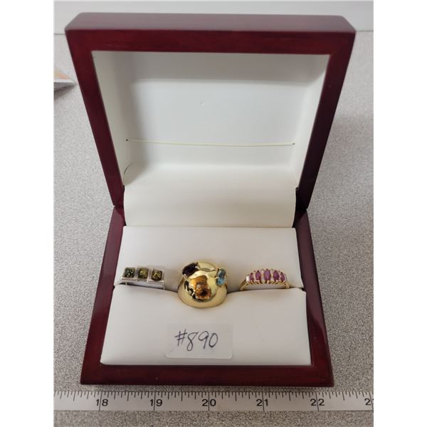 Lot of 3 dinner rings