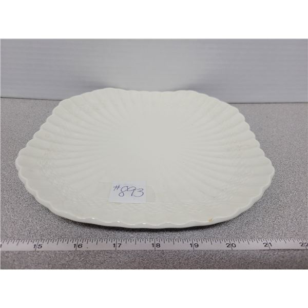 Chelsea Wicker dainty or teatime server, 8 ½”, Spode, England