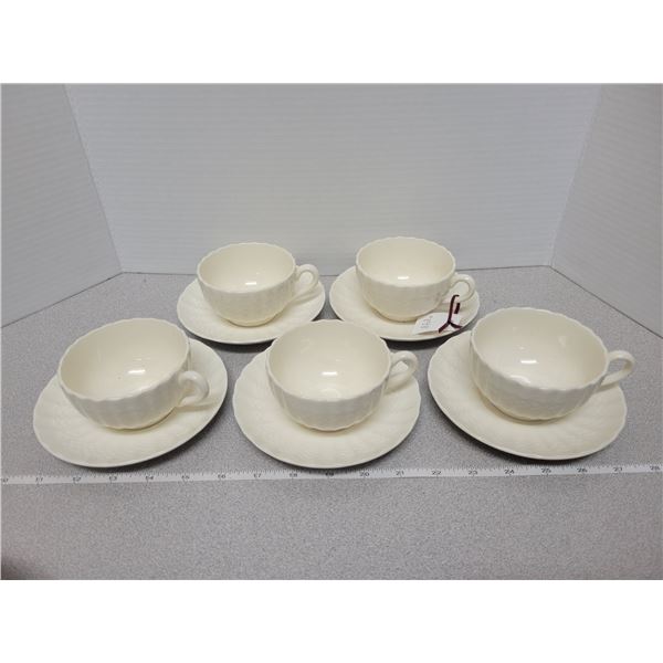 Chelsea Wicker teacups and saucers, Spode, England (5)