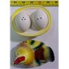 Image 4 : Chicken on a Nest - Salt & Pepper Set