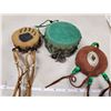 Image 2 : 3 DRUM ORNAMENTS