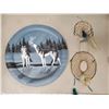 Image 1 : WOLD PAINTING ON PLATE (KAREN NELSON), 2 DREAM CATCHERS