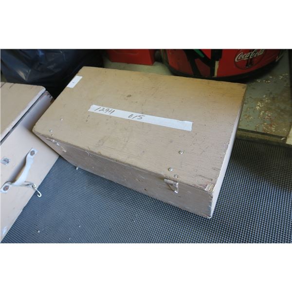 Bingo Cards in 2 Wood Crates (22.5"X12"X9.5")