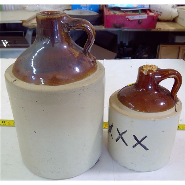 Set of 2 Whiskey Jugs (1/2 Gallon, 1/4 Gallon)