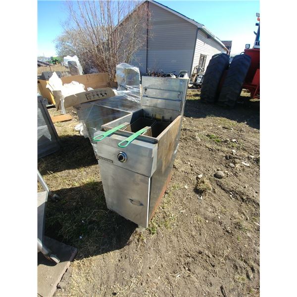 MOFFAT DEEP FRYER, GAS