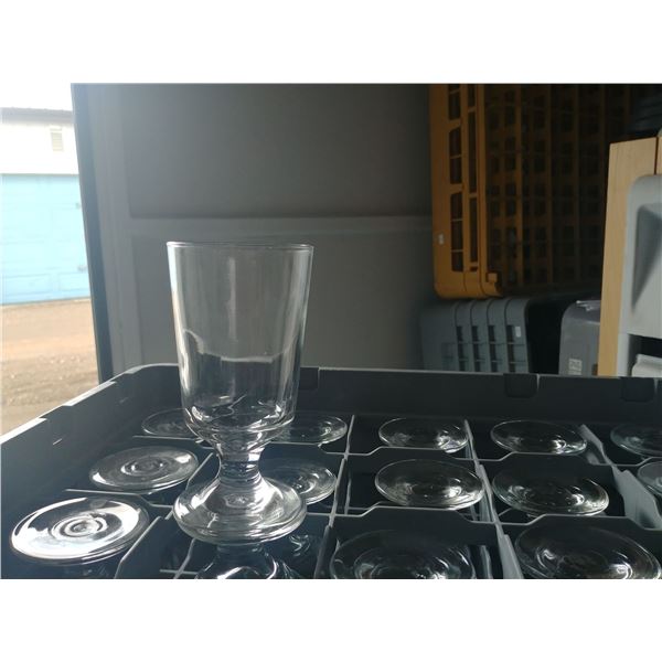 DISH WASHER RACK W/ 25 FOOTED WATER GLASSES