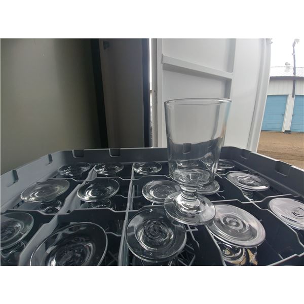 DISH WASHER RACK W/ 25 FOOTED WATER GLASSES