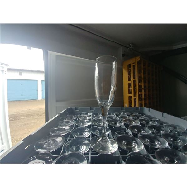 DISH WASHER RACK W/ 49 CHAMPAGNE FLUTES