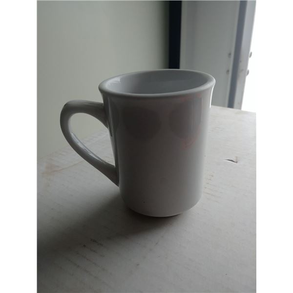 BOX OF 32 WHITE COFFEE CUPS NO CHIPS