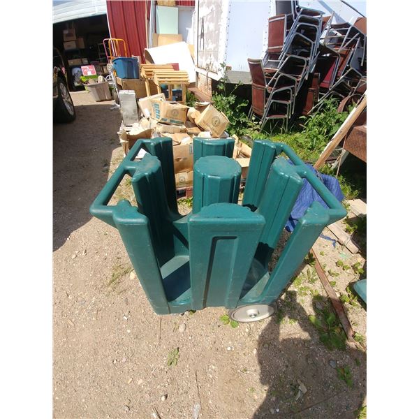 CAMBRO PLATE DOLLY (HOLDS UP TO 600 PLATES)