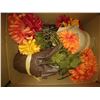 Image 1 : BOX OF SILK FLOWER CENTER PIECES approx 8