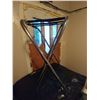 Image 2 : COLLAPSIBLE TRAY STAND FOR TABLE SIDE SERVICE