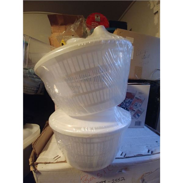 2 NEW UNOPENED SALAD SPINNERS