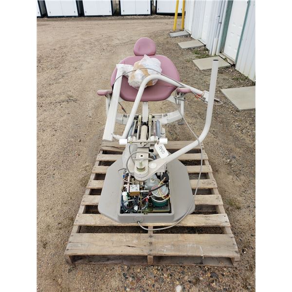 ADEC 1221 dental chair for repair or parts