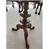 Image 3 : Antique Victorian Round Wood Side Table