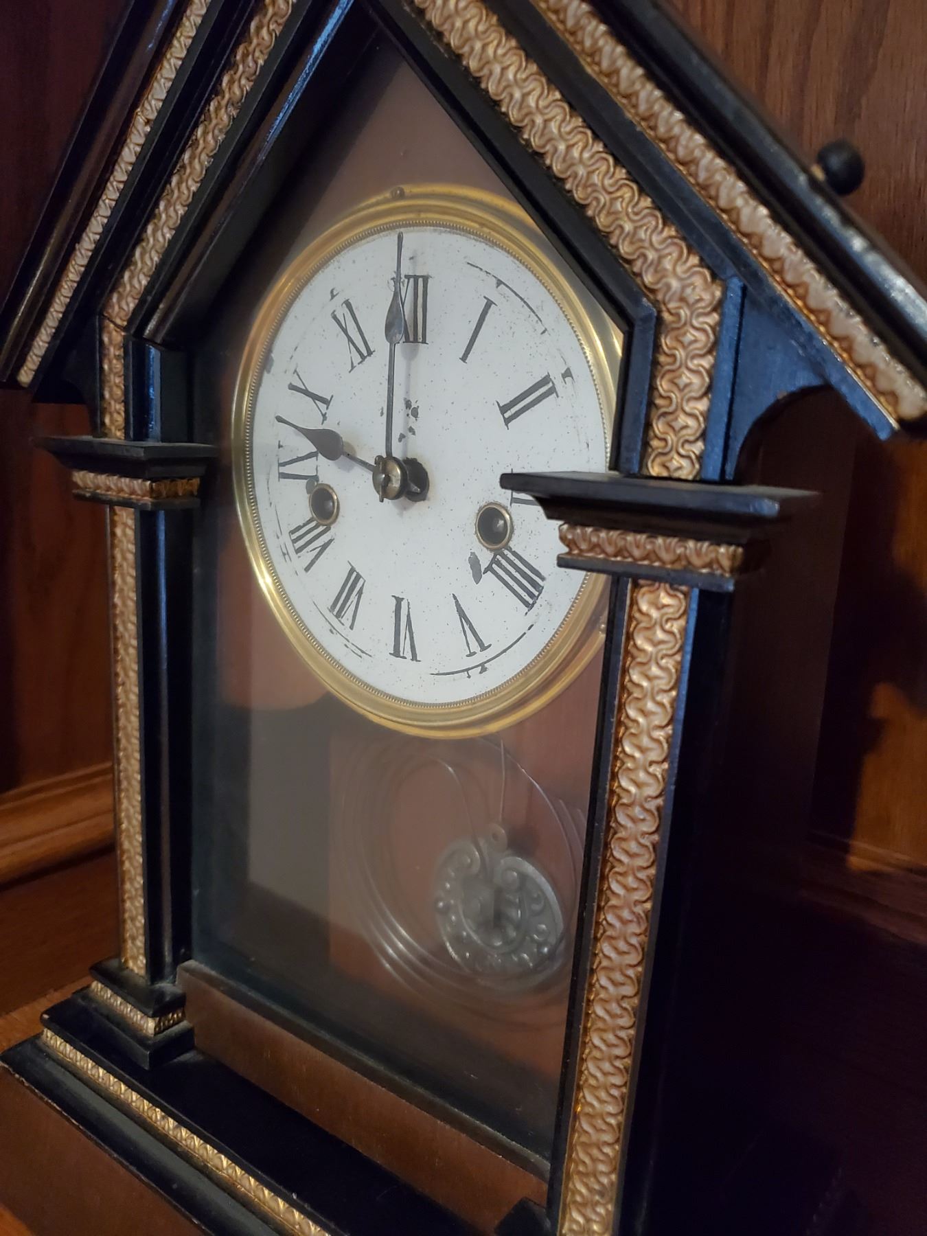 Antique Wood Mantle Clock
