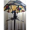 Image 2 : Antique Stainglass Lamp