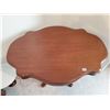 Image 1 : Victorian Table