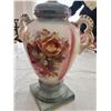 Image 3 : Decorative Porcelain Urns