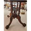 Image 3 : Antique Victorian Oval Table on Casters