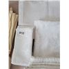 Image 2 : White & Cream Assorted Linen