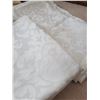 Image 3 : White & Cream Assorted Linen