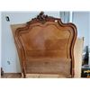 Image 2 : Antique Victorian Headboard