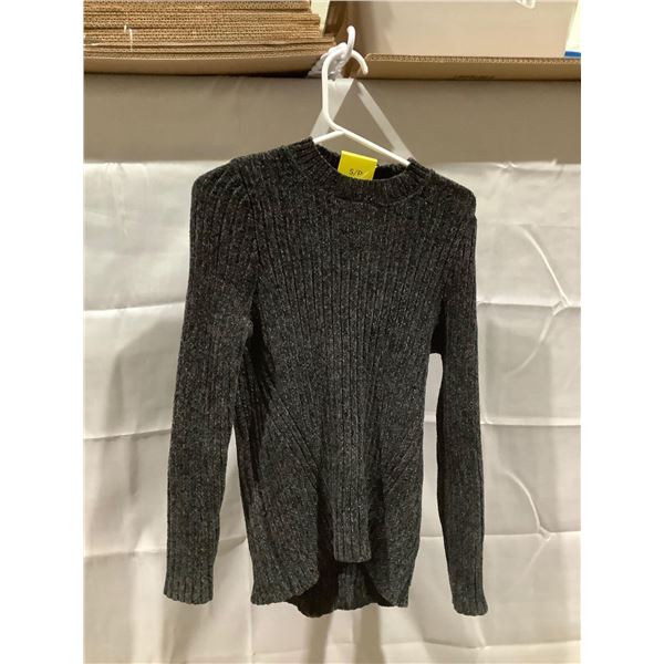 Jachs Girlfriend Chenielle Sweater (S)