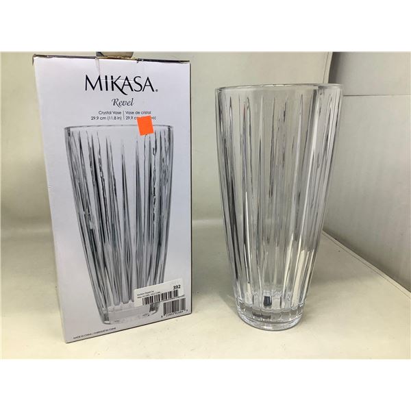 Mikasa Crystal Vase (11.8in)