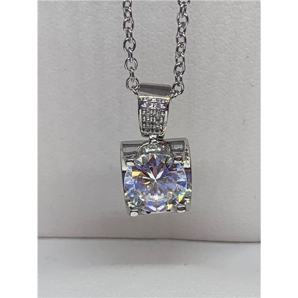Ladies NEW Silver 1.0 Carat Solitaire Pendant and chain Set