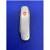 Image 2 : NEW Victorinox Swiss folding pocket knife with clip