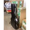Image 1 : SKB Acoustic Guitar Case