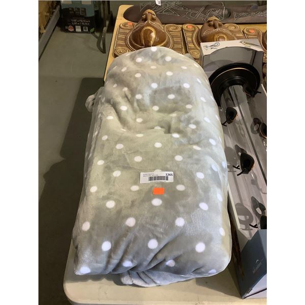 Kate Spade King Size Blanket