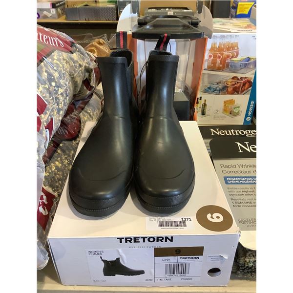 Tretorn Womens Size 9 Shoes