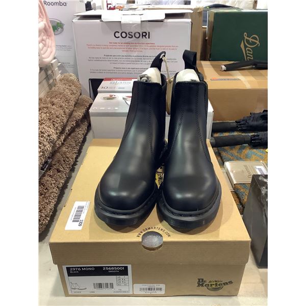 Dr Martens Mens Size 8 / Ladies Size 9 Boots