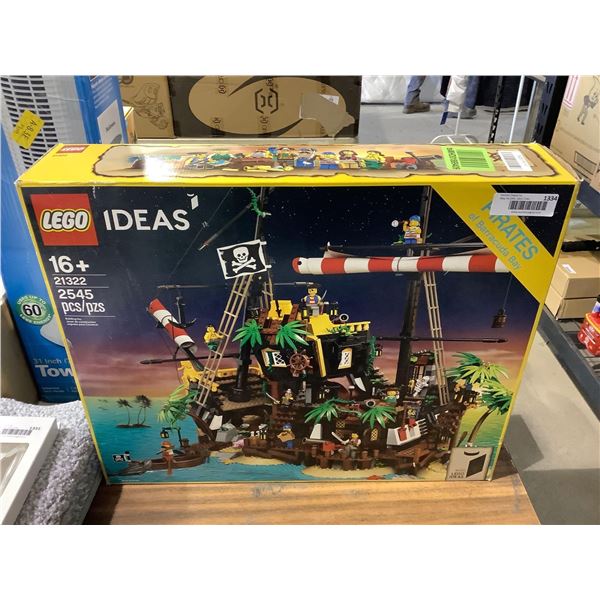 Lego Ideas Pirates of Barracuda Bay Set