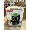 Image 1 : Dash 2 Quart Compact Air Fryer